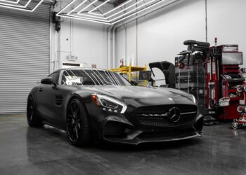 These Are The Pros And Cons of Hybrid Cars