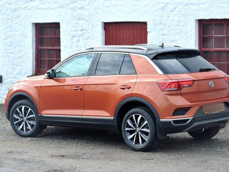 Luxury SUV Test-Drive Checklist: Three Things to Look For