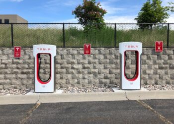 Three Things You Need to Know When Buying an Electric Vehicle